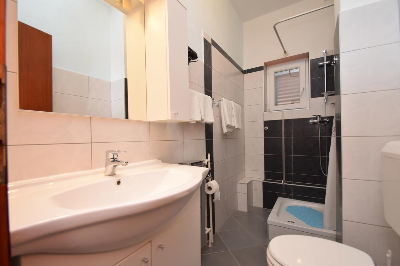 Apartments Mira Стариград-Пакленица Номер фото